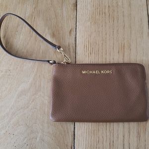 Michael Kors brown leather wristlet